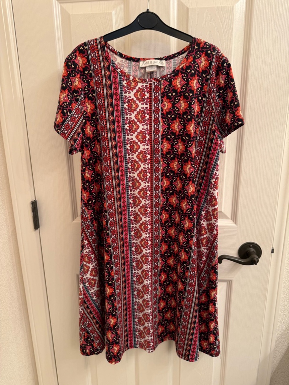 Print knee length dress